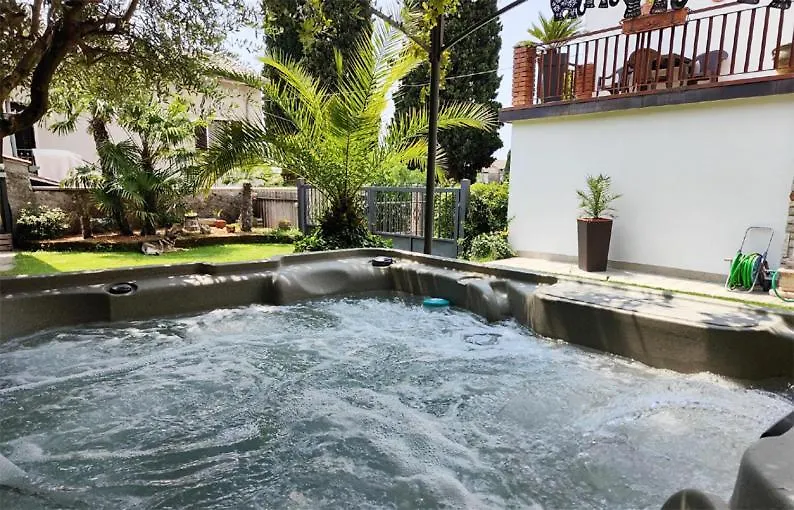 Casa Rustica Con Giardino Βίλα Caprino Veronese 0*,
