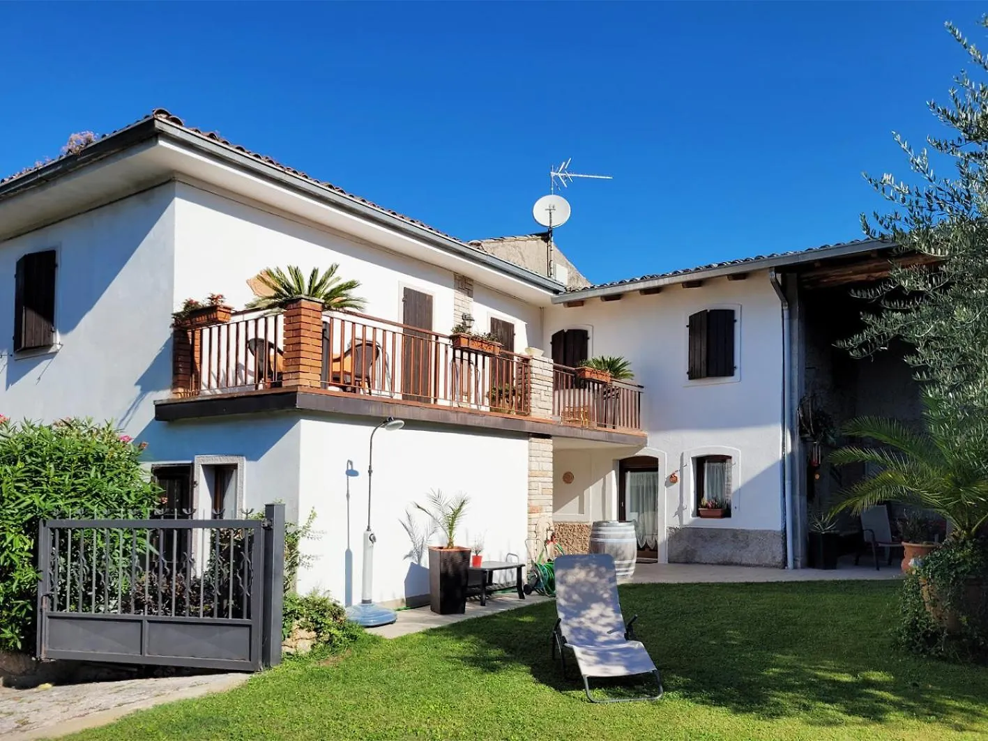 Casa Rustica Con Giardino Βίλα Caprino Veronese